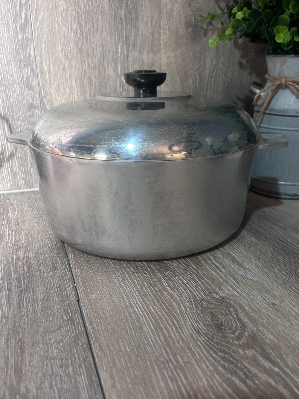 Vintage Wagner Ware Magnalite 5 Qt Dutch Oven Stock Pot with Lid -Rare Find!